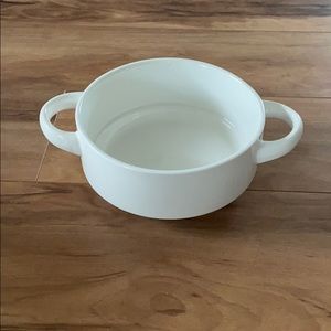 Sweese white porcelain with handles serving bowl